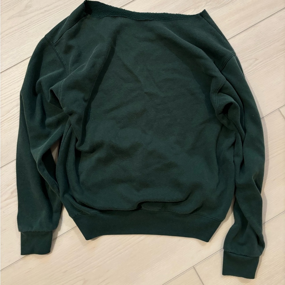 cropped neck sweatshirt